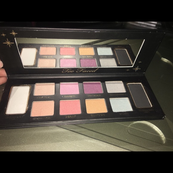 Make up - Picture 2 of 2